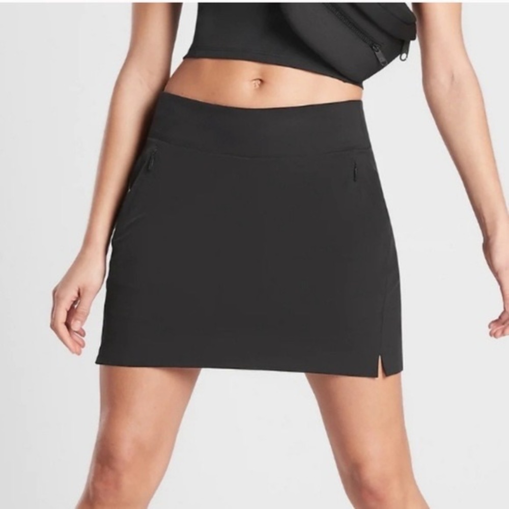 ATHLETA Gray Soho Skort